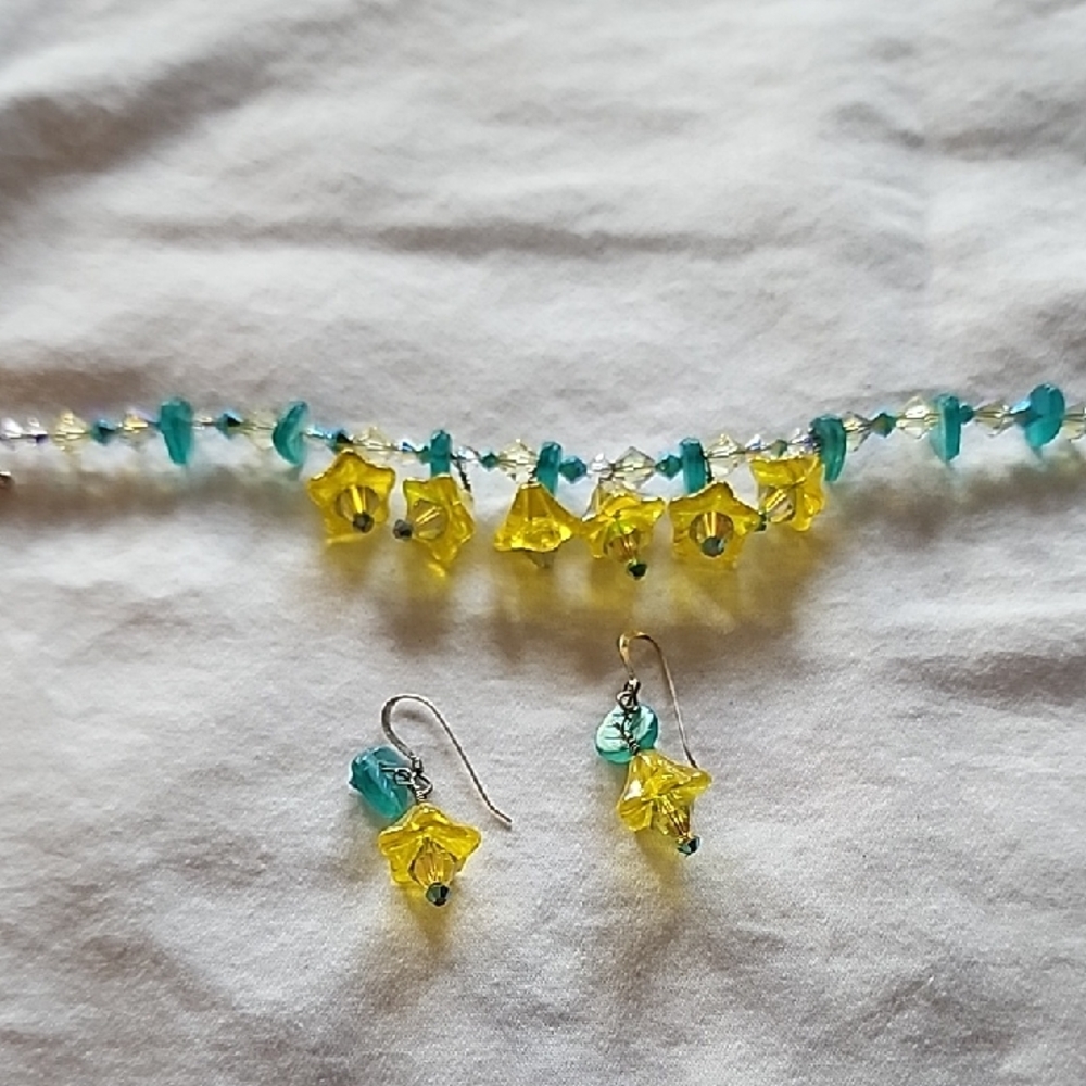 Yellow and Blue Floral Jewelry Set